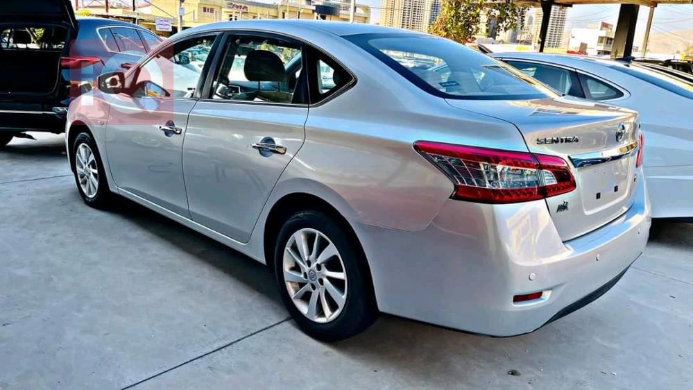 نيسان سنترا